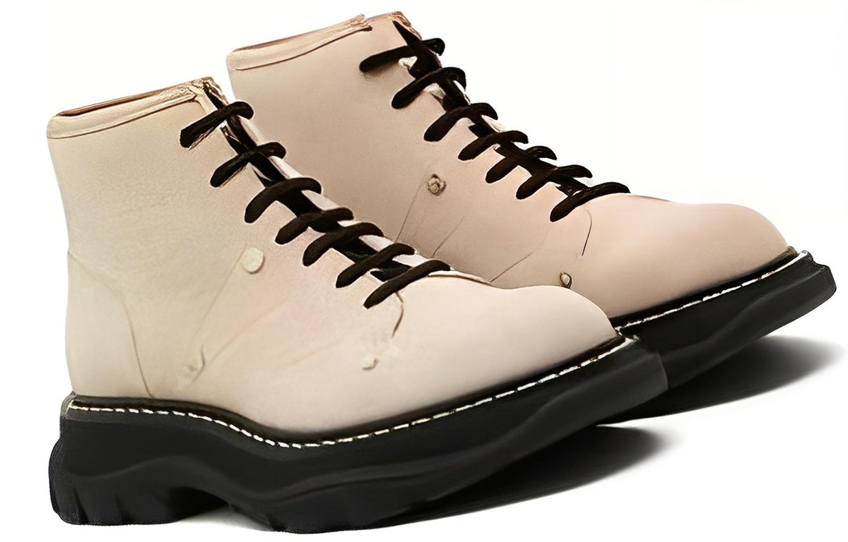 Alexander McQueen Tread