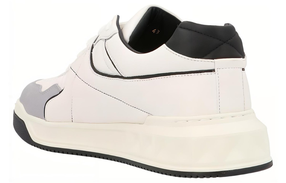 Valentino One Stud Garavani