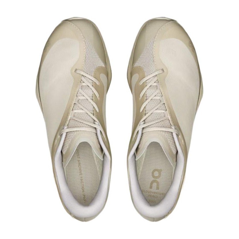 POST ARCHIVE FACTION x On Cloudventure Peak Beige