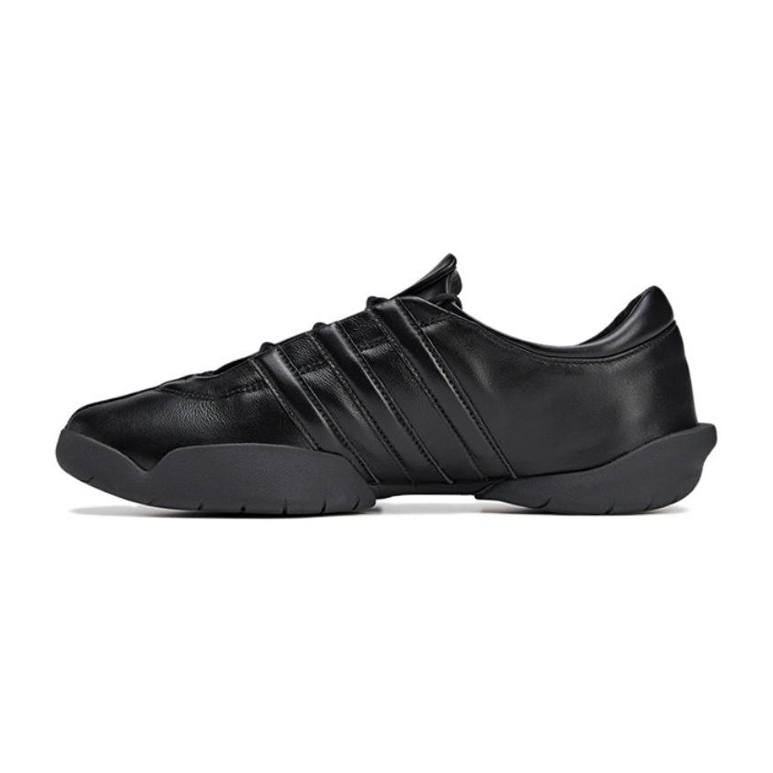 Y-3