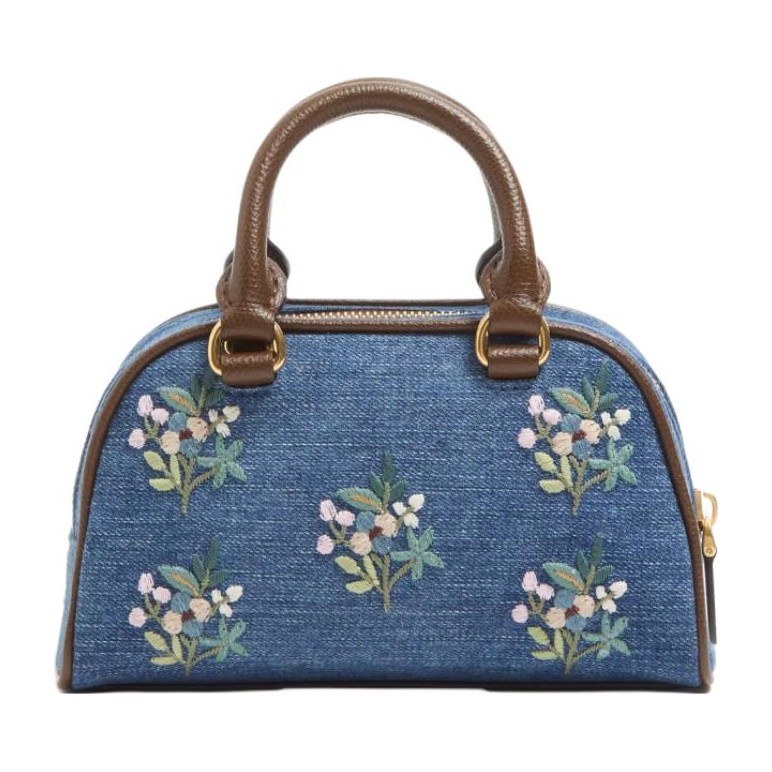 Valentino VLogo Signature
