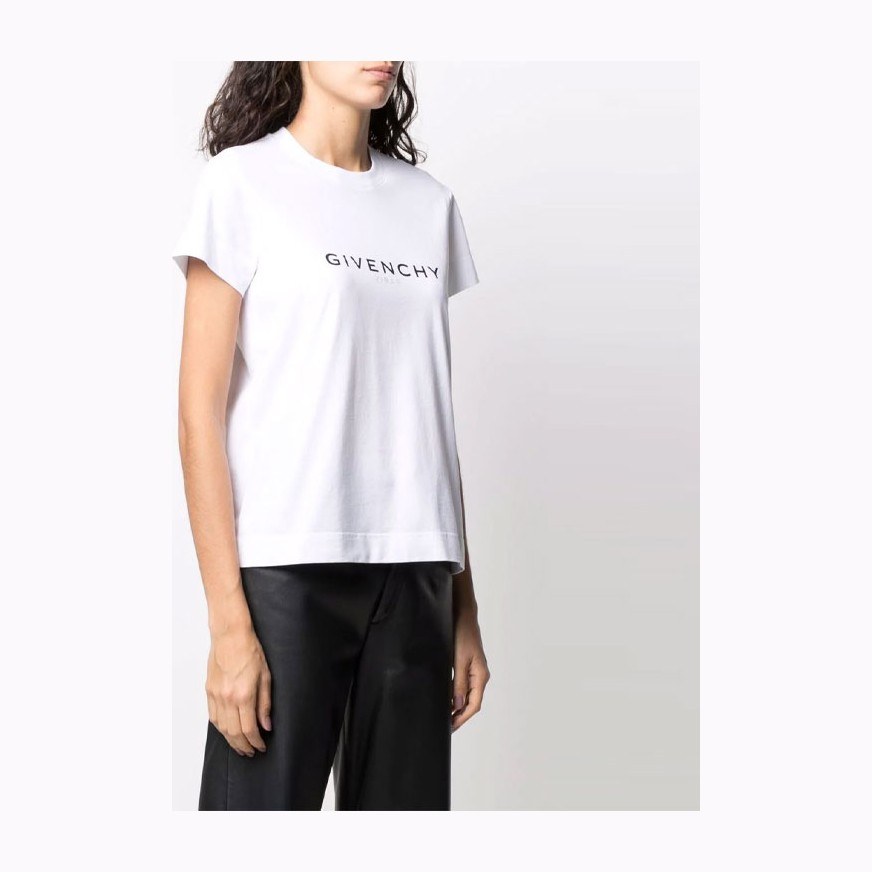 GIVENCHY LogoT