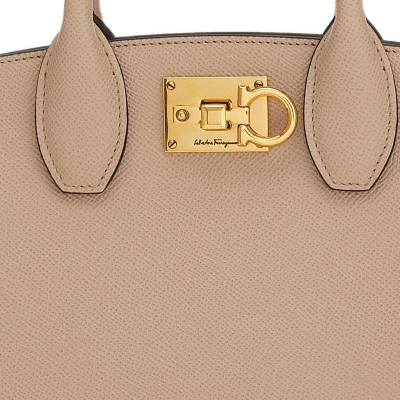 FERRAGAMO