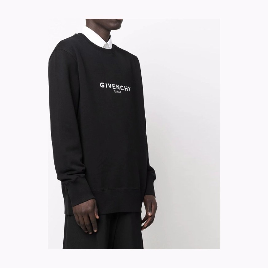 GIVENCHY Logo