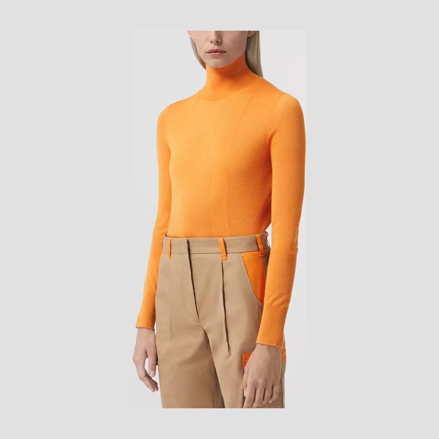 Burberry Sweater Orange