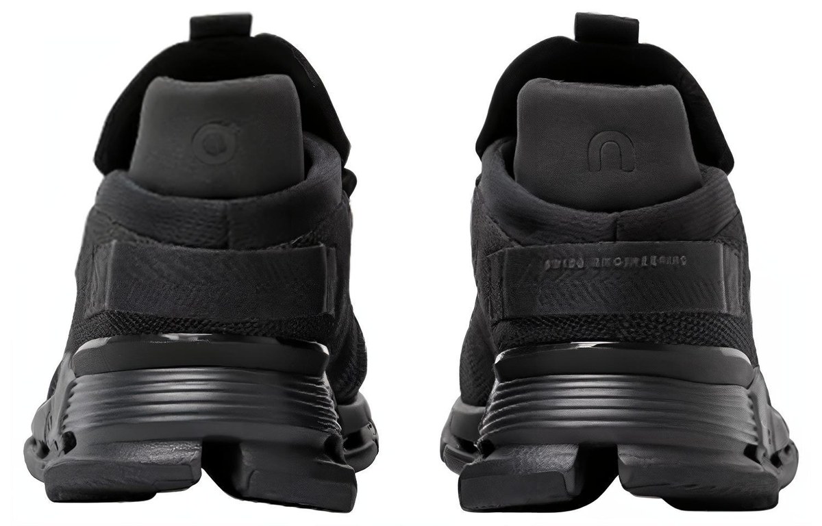On Cloudnova Black