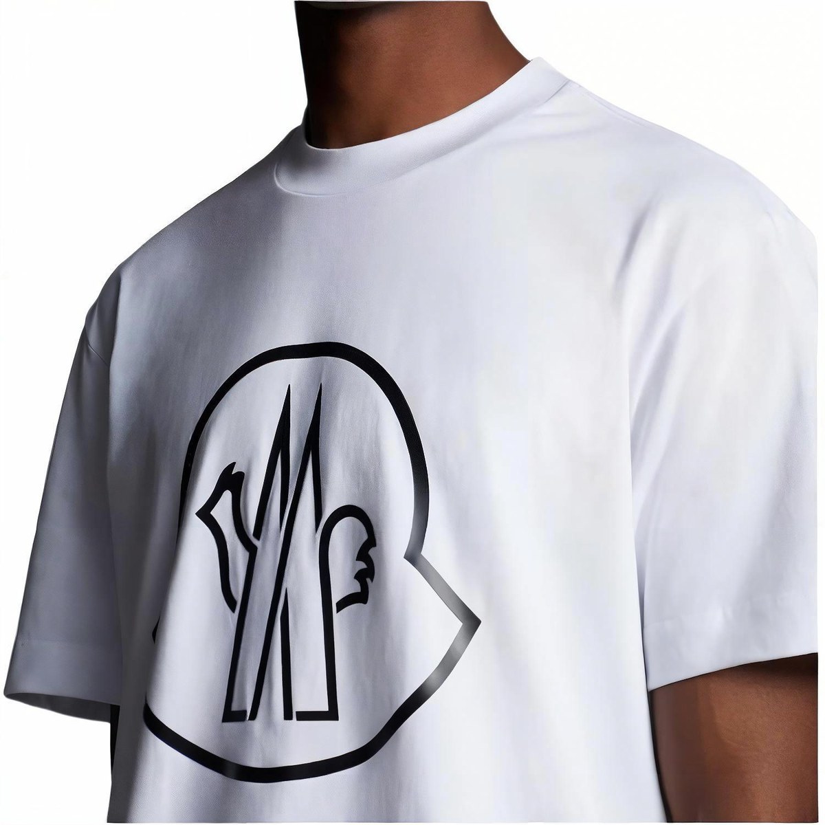 Moncler SS22 LogoT