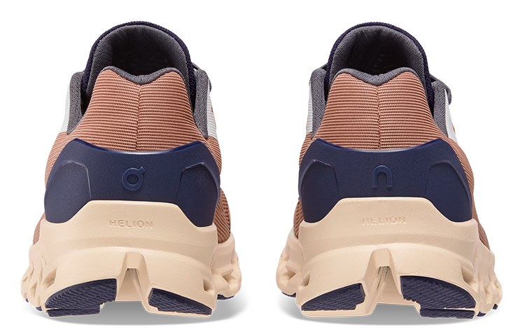 On Cloudstratus Brown