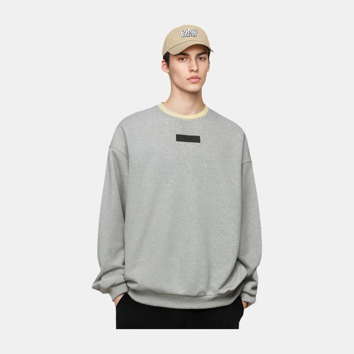 Fear of God Essentials SS24 Crewneck Sweatshirt Light Heather Grey