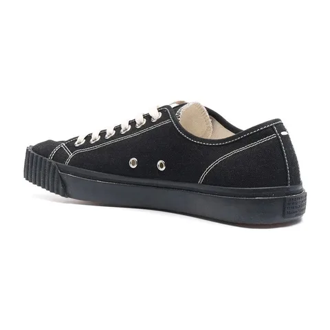 Maison Margiela Tabi Low Black