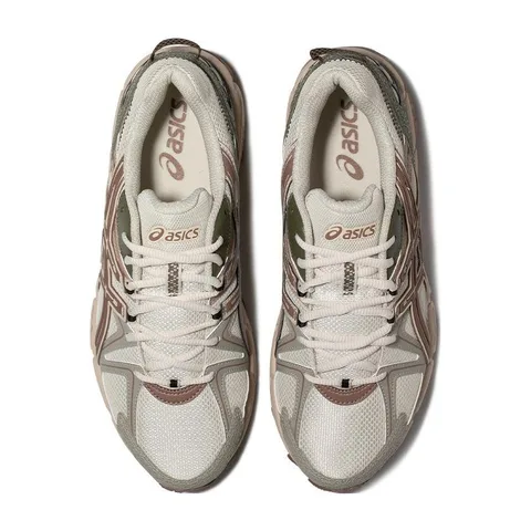 Asics 8