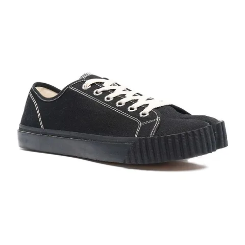 Maison Margiela Tabi Low Black
