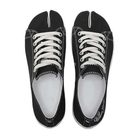 Maison Margiela Tabi Low Black