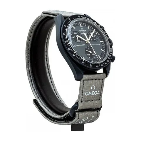 Swatch x Omega SO33A100