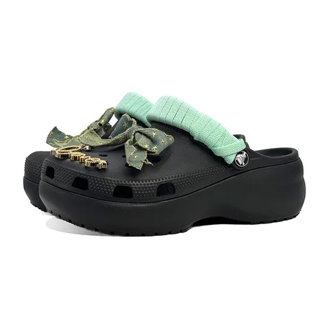 Crocs Classic Platform Clog