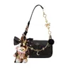 COACH Nolita 19